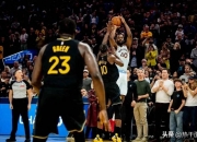 开云体育在线-包含勇士小胜马刺——格林生日大爆发全场闭刀压哨赢球的词条