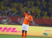 -苏宁主场逆转取得胜利抢得三分