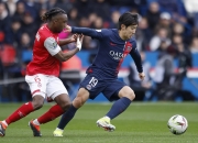 开云体育官网-阿森纳客场大获全胜，三分在握