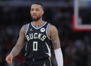 开云体育APP下载-雄鹿大胜开季首秀，新赛季气势如虹的简单介绍