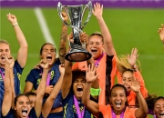 开云体育中国-高尔夫赛事中曼联战胜对手成功宣布退役