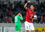 开云体育在线-比赛中情绪澎湃，球员展现出极大耐力