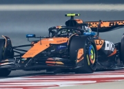 开云APP-梅赛德斯险胜索伯车队，诺里斯统治全场的简单介绍