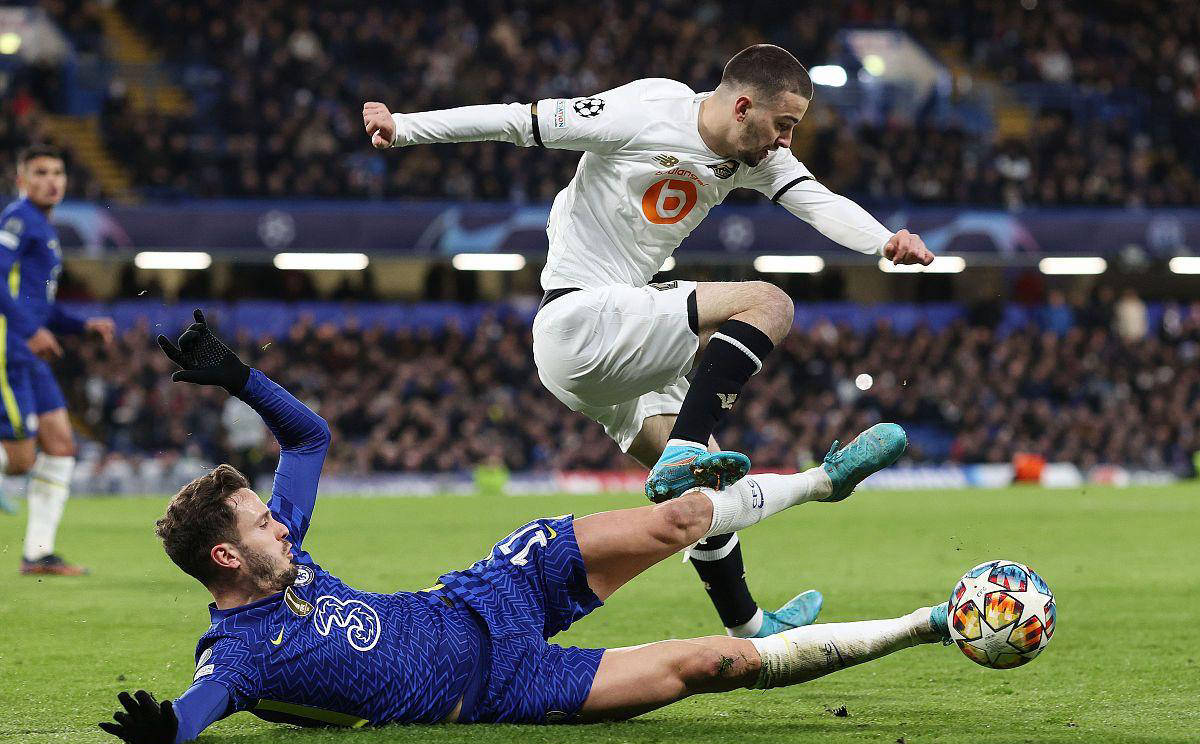 关于里尔客场逆转成功，晋级形势一片乐观的信息