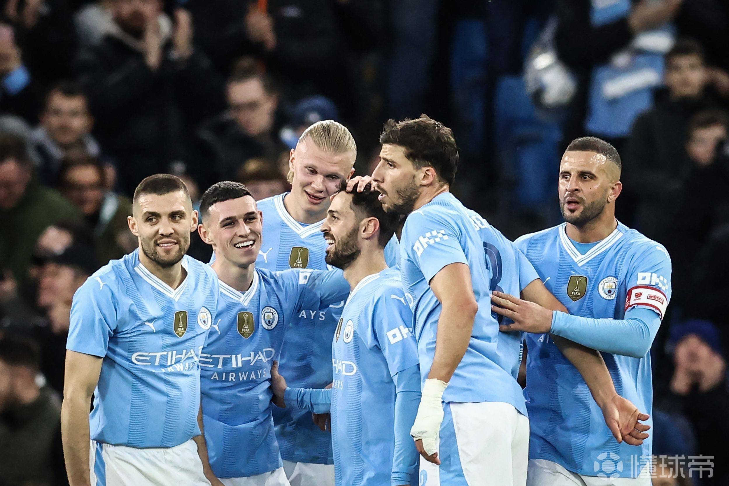 关于马德里竞技不敌曼联，遗憾退出欧国联赛场的信息