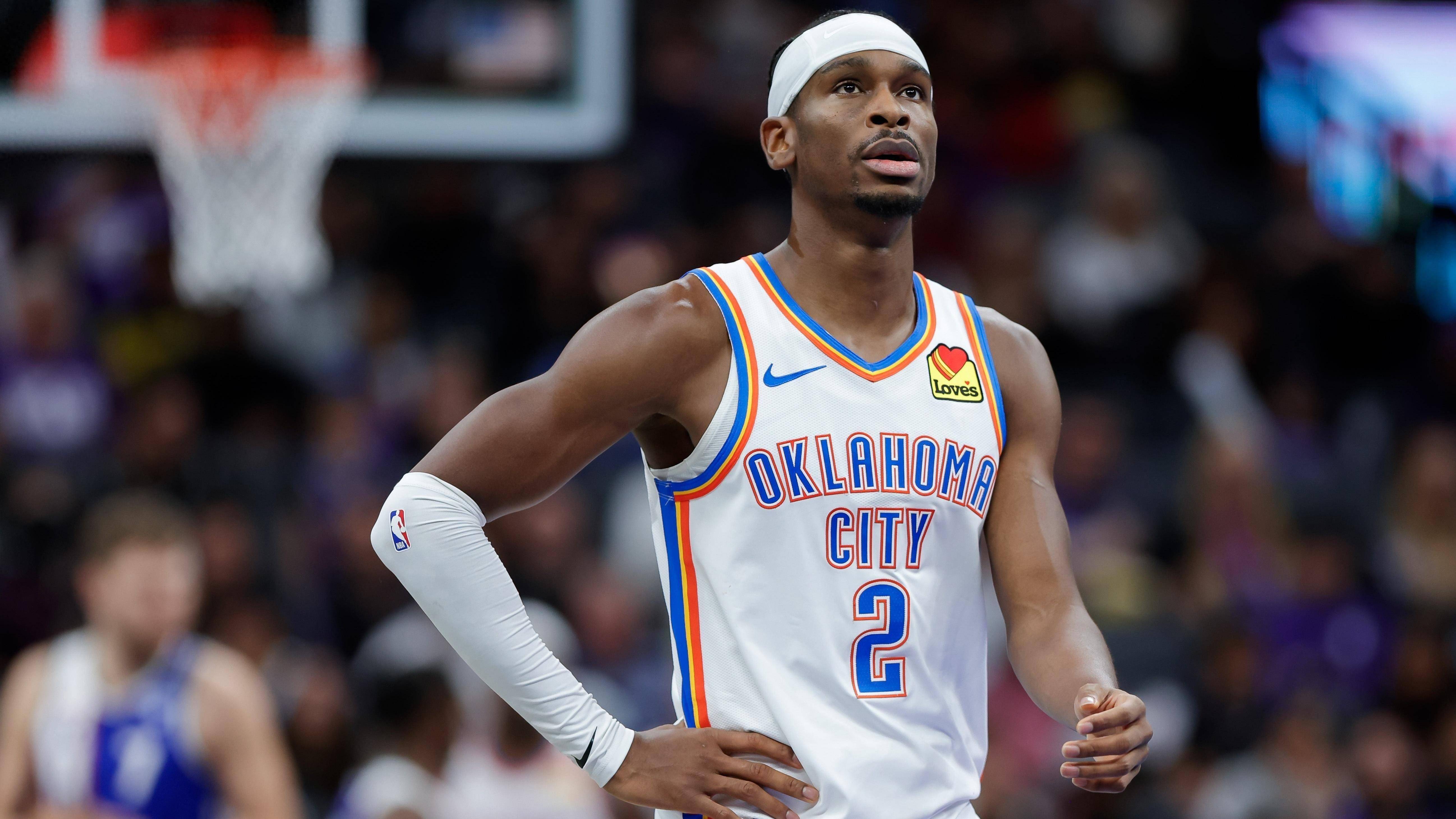 比赛中球员超常表现,呈现出色竞技态势 比赛中球员超常表现,呈现出色竞技态势