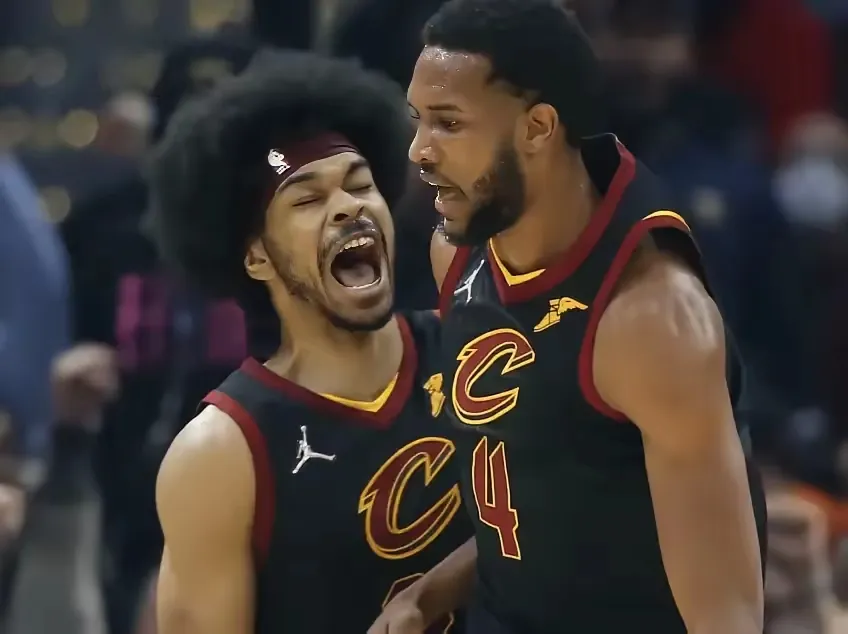 骑士公牛苦战至底,詹姆斯笑纳胜利的简单介绍 骑士公牛苦战至底,詹姆斯笑纳胜利的简单介绍