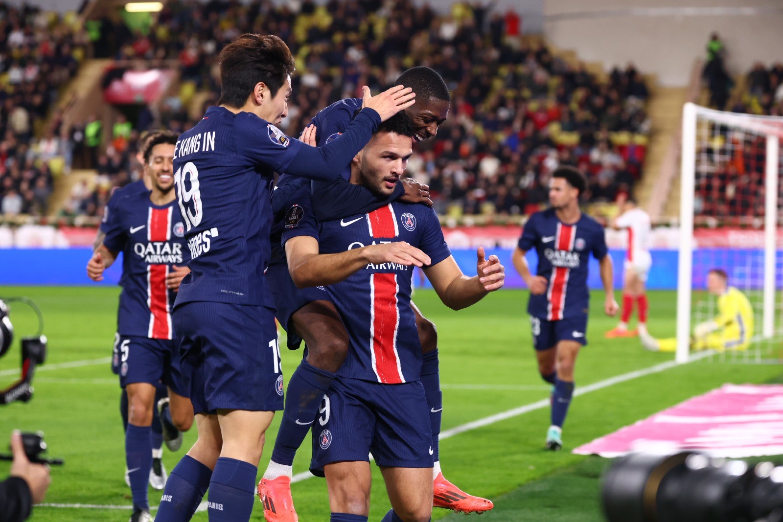 甘冈客场战平:法甲中游球队实力相当的简单介绍 甘冈客场战平:法甲中游球队实力相当的简单介绍