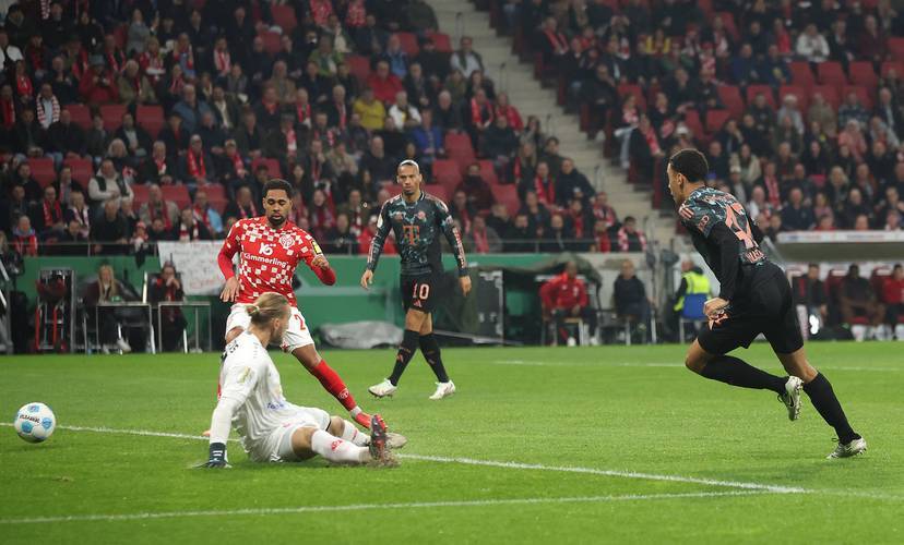 尤文图斯客场挑战拜仁：欧冠四分之一决战启幕的简单介绍