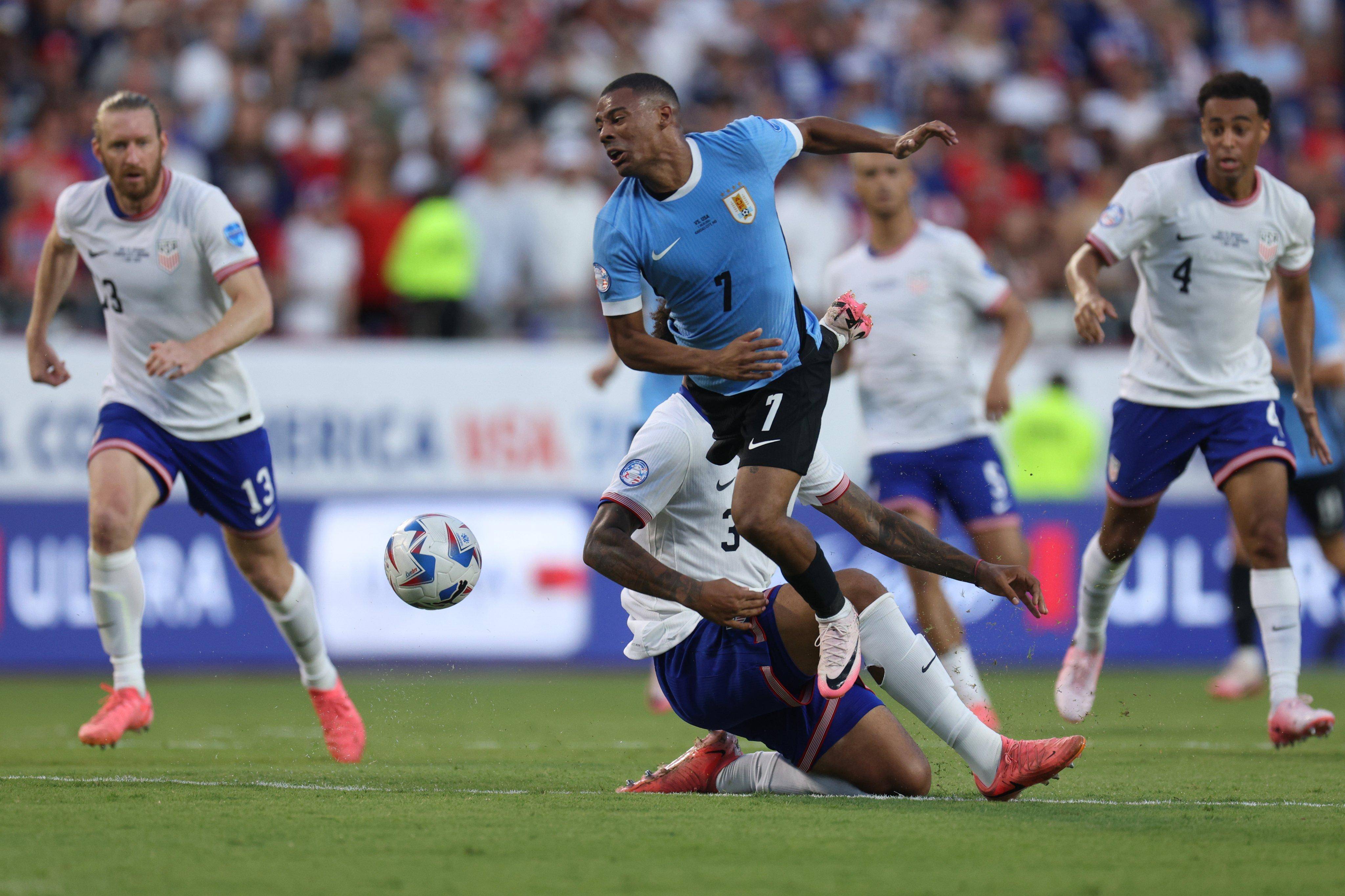 巴西女足拉开差距：美洲杯斩获冠军的简单介绍