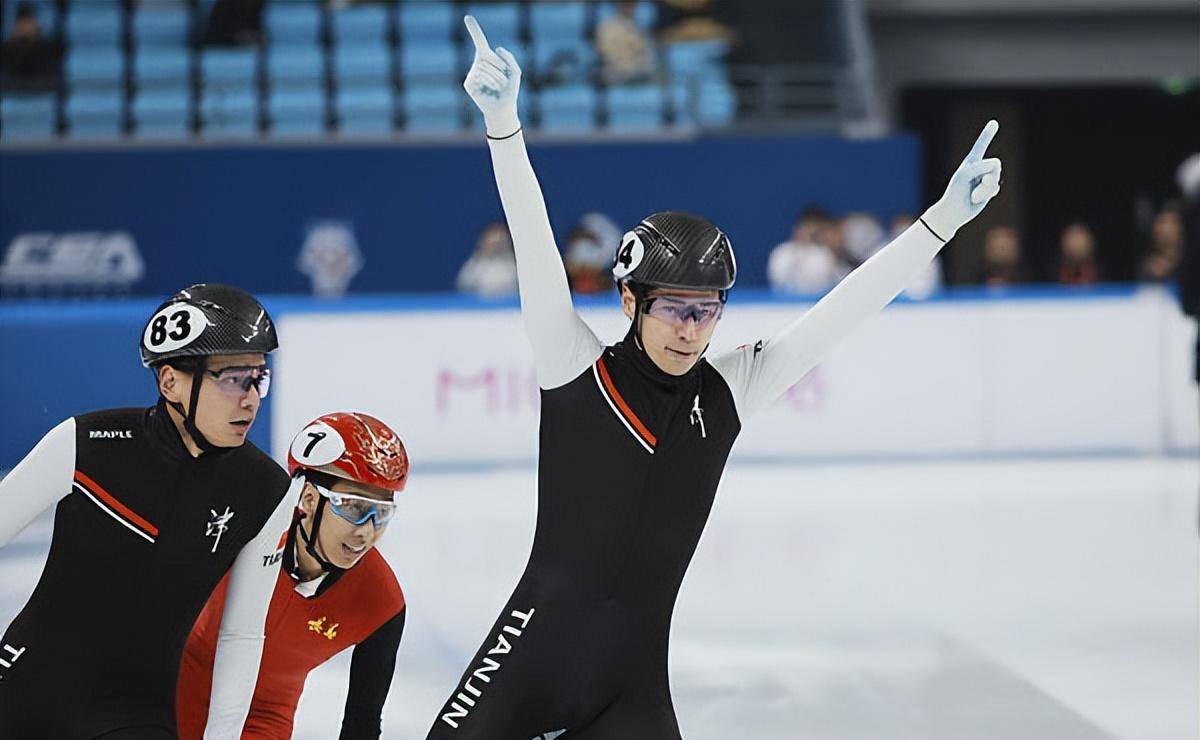 包含短道速滑选手表现抢眼,决赛即将展开的词条 包含短道速滑选手表现抢眼,决赛即将展开的词条
