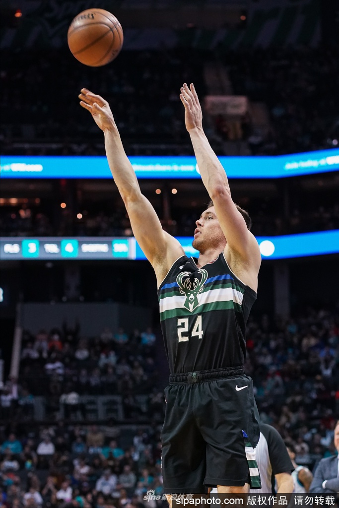 雄鹿队披露新冠病毒检测情况