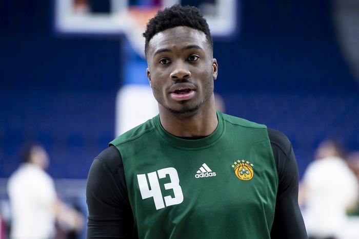 雄鹿队披露新冠病毒检测情况