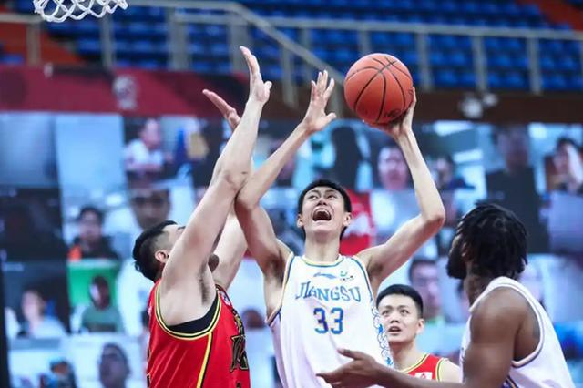 江苏队不敌对手，反思失利