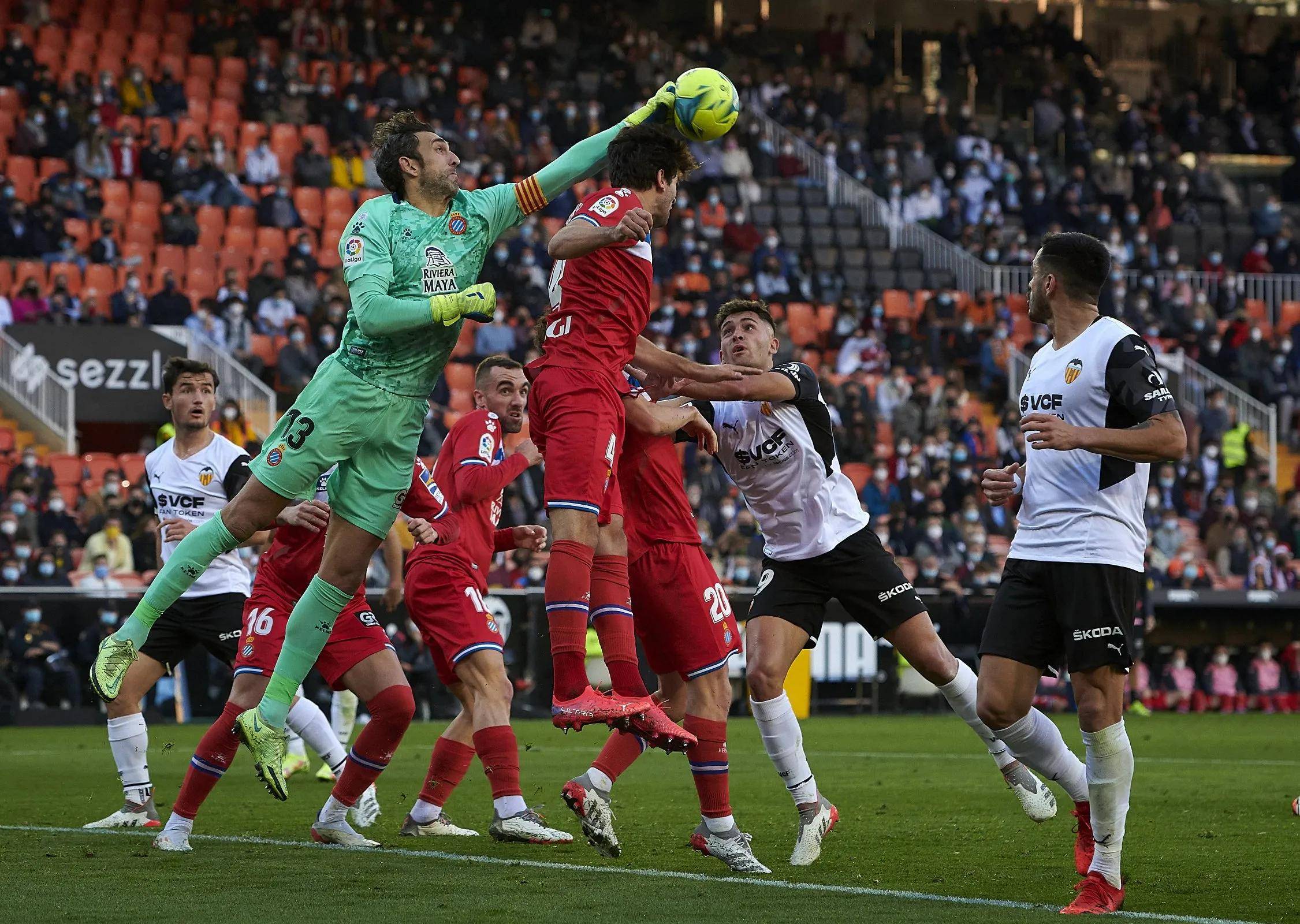 关于奥萨苏纳主场小胜:安全保级一步之遥的信息 关于奥萨苏纳主场小胜:安全保级一步之遥的信息