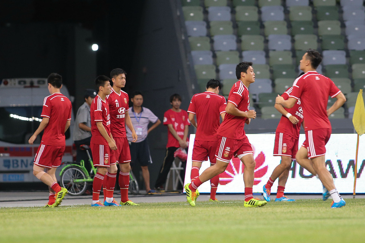 结束连败,球队英勇斗志夺下胜利的简单介绍 结束连败,球队英勇斗志夺下胜利的简单介绍