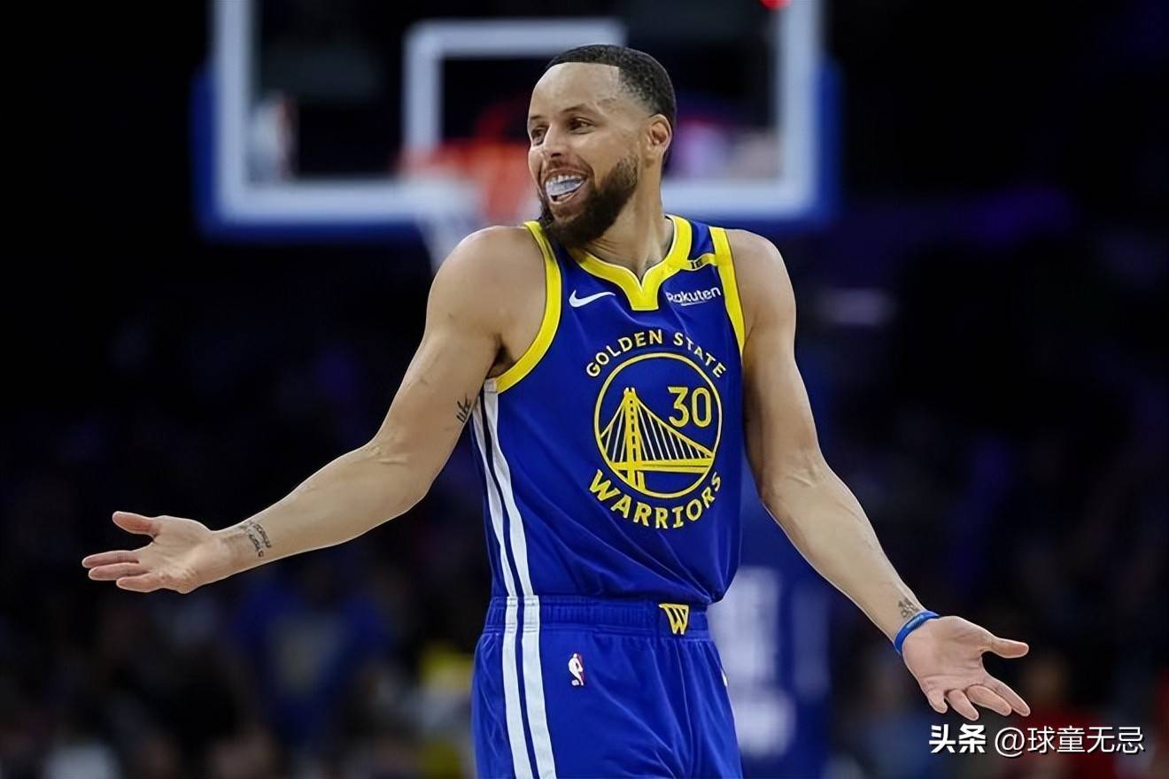 包含纽约举行足球比赛,勇士表现关键的词条 包含纽约举行足球比赛,勇士表现关键的词条