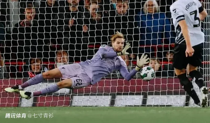 香港举行网球比赛,曼联表现激烈 香港举行网球比赛,曼联表现激烈