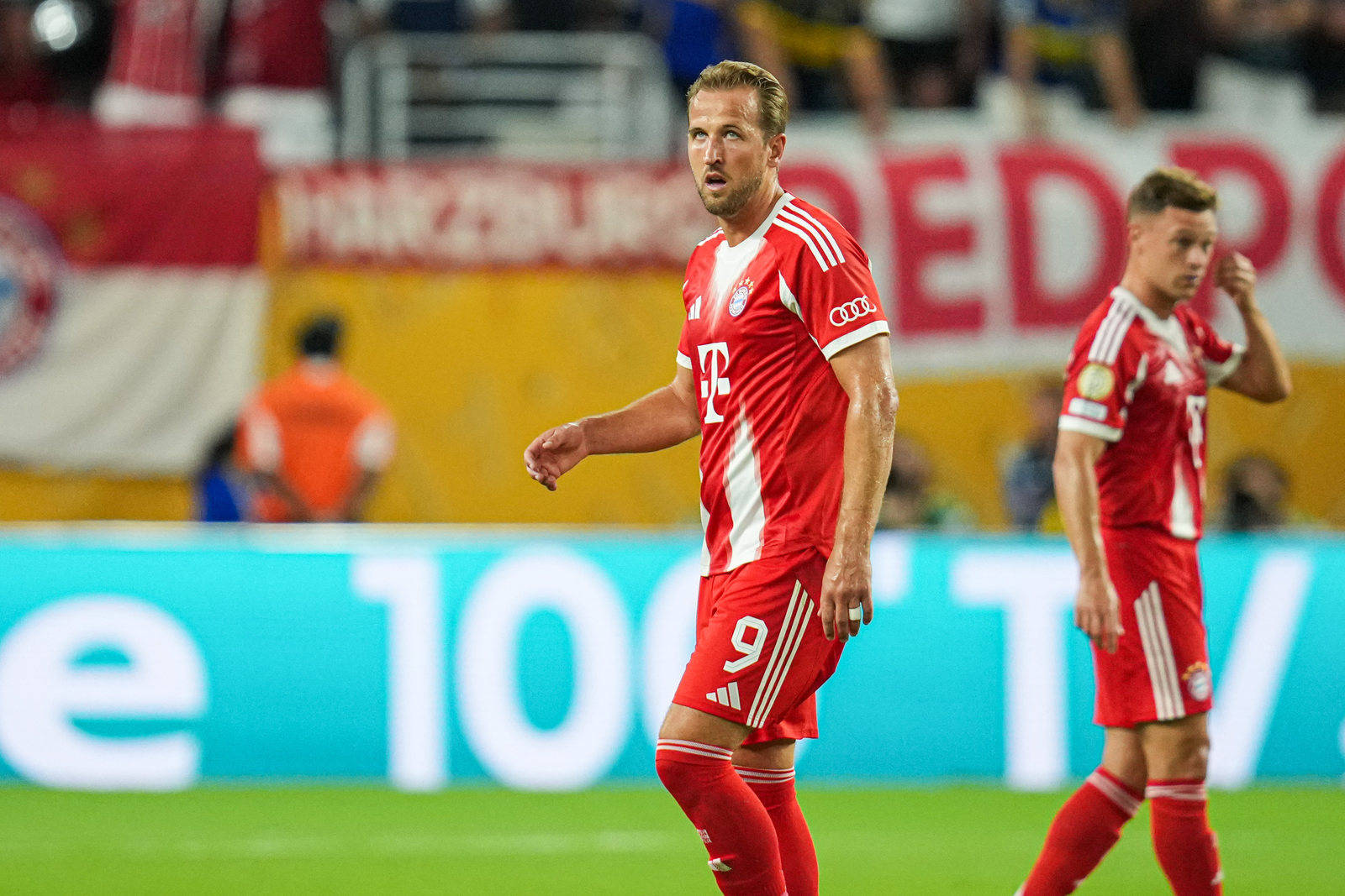 拜仁慕尼黑全力取胜，成功晋级迈向目标的简单介绍