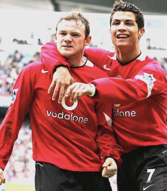 包含鲁尼上演帽子戏法，德比战绝佳表现缔造胜利的词条