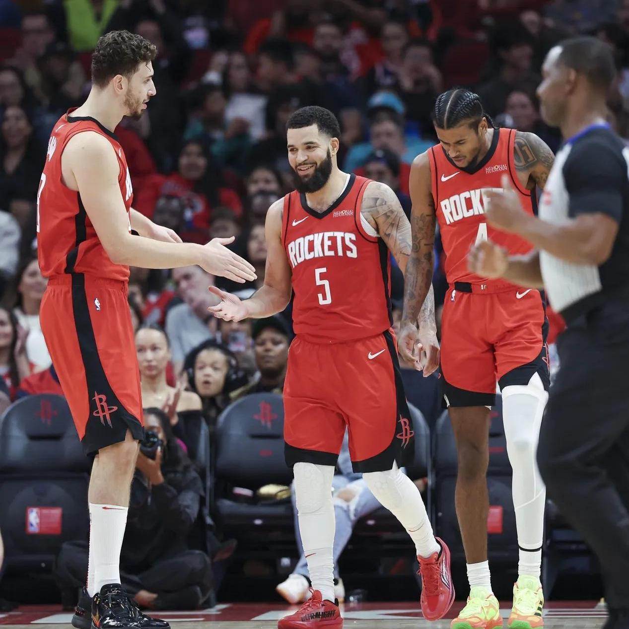 灰熊队三节制胜,取得大胜! 灰熊队三节制胜,取得大胜!