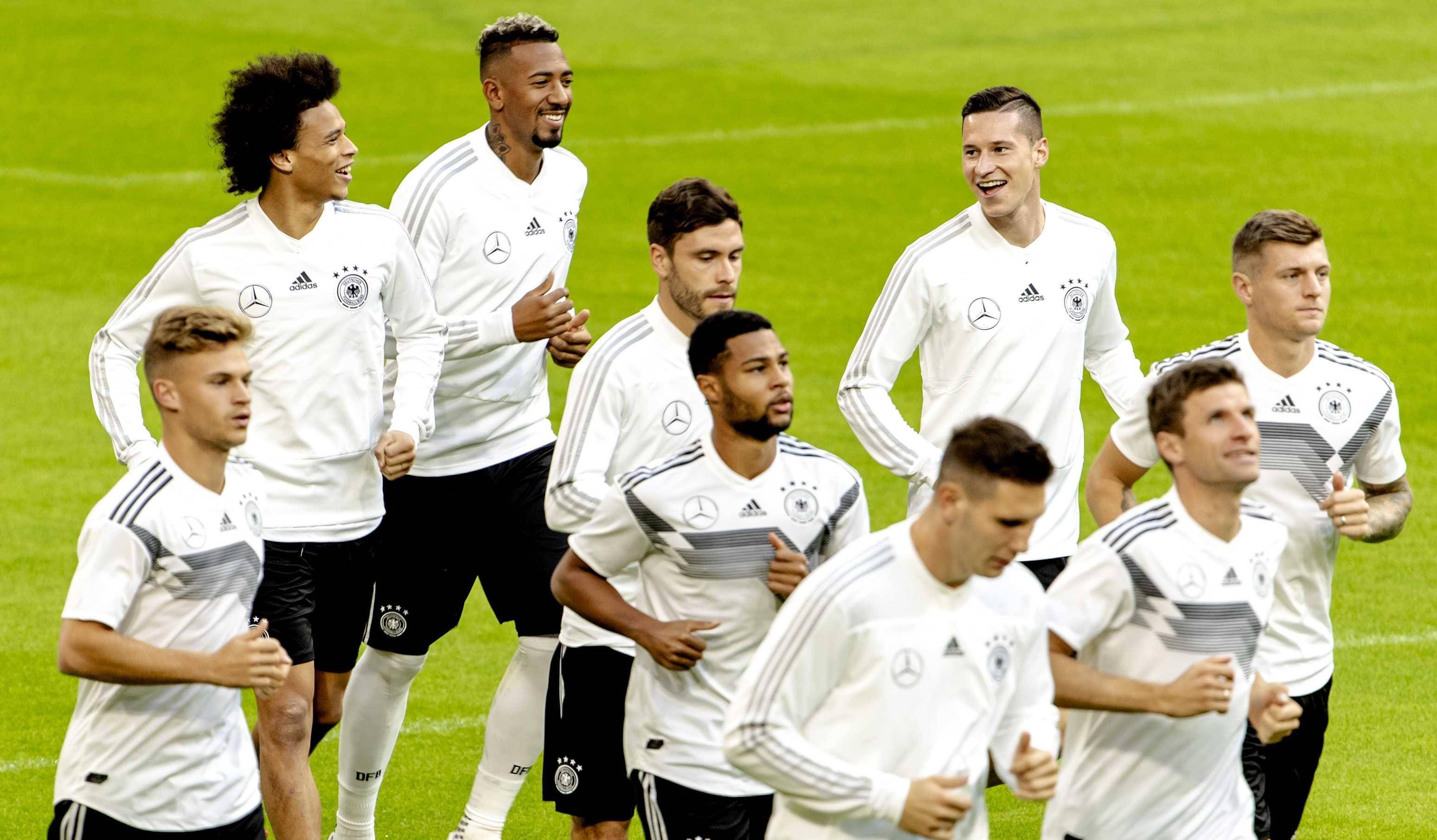 欧洲国家联赛争夺激烈,多支球队实力对抗 欧洲国家联赛争夺激烈,多支球队实力对抗