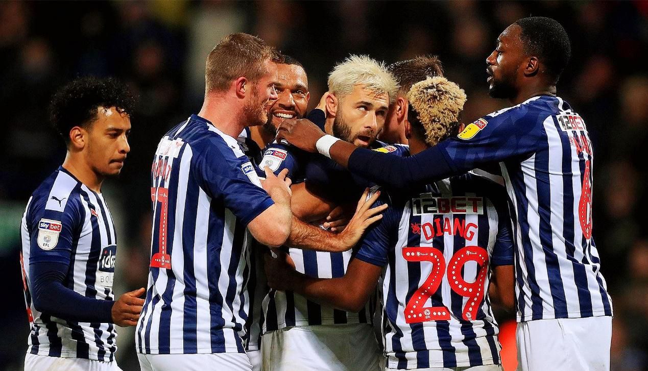 关于富勒姆主场-力克雷丁，稳居榜首的信息