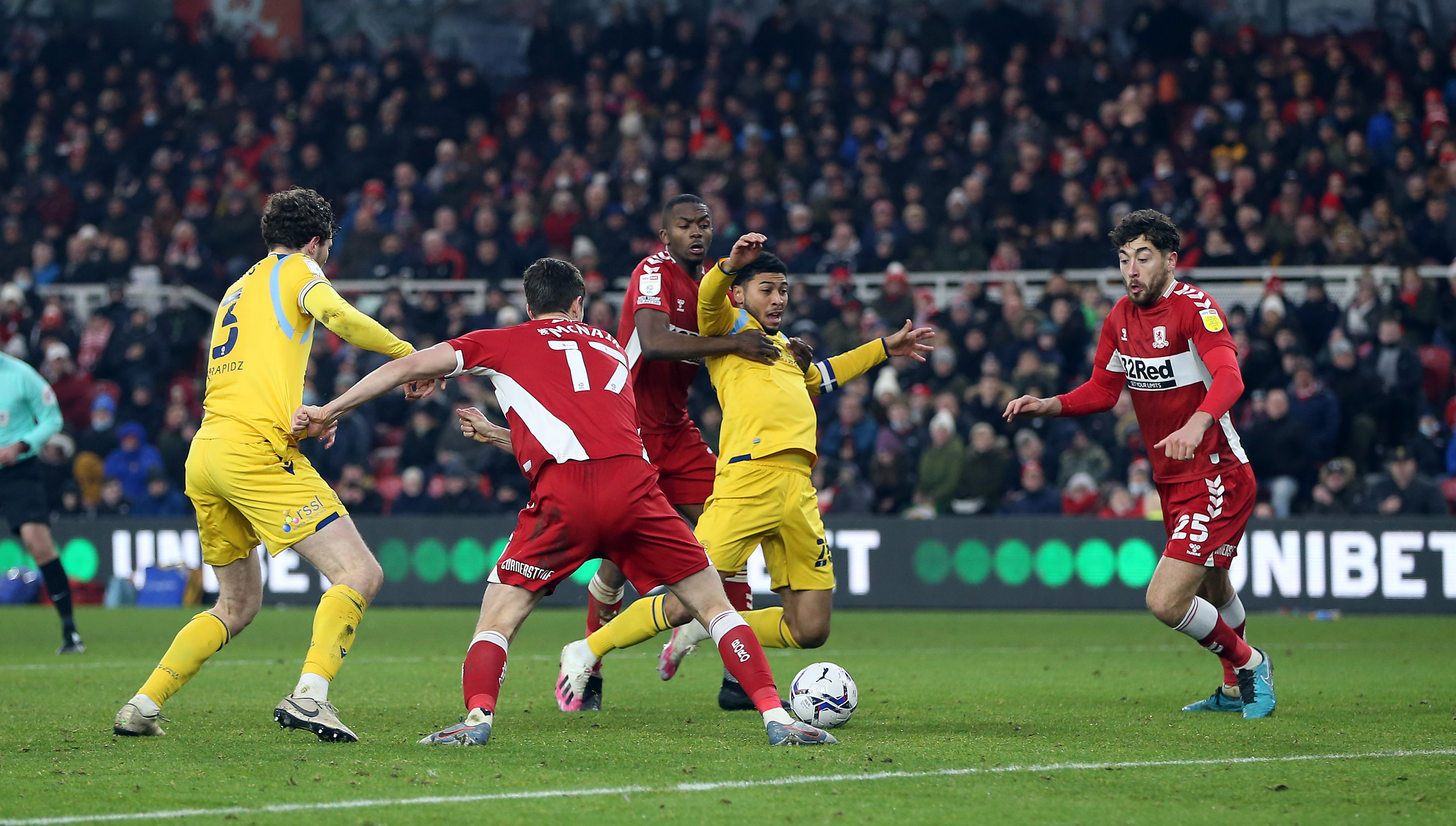 关于富勒姆主场-力克雷丁，稳居榜首的信息