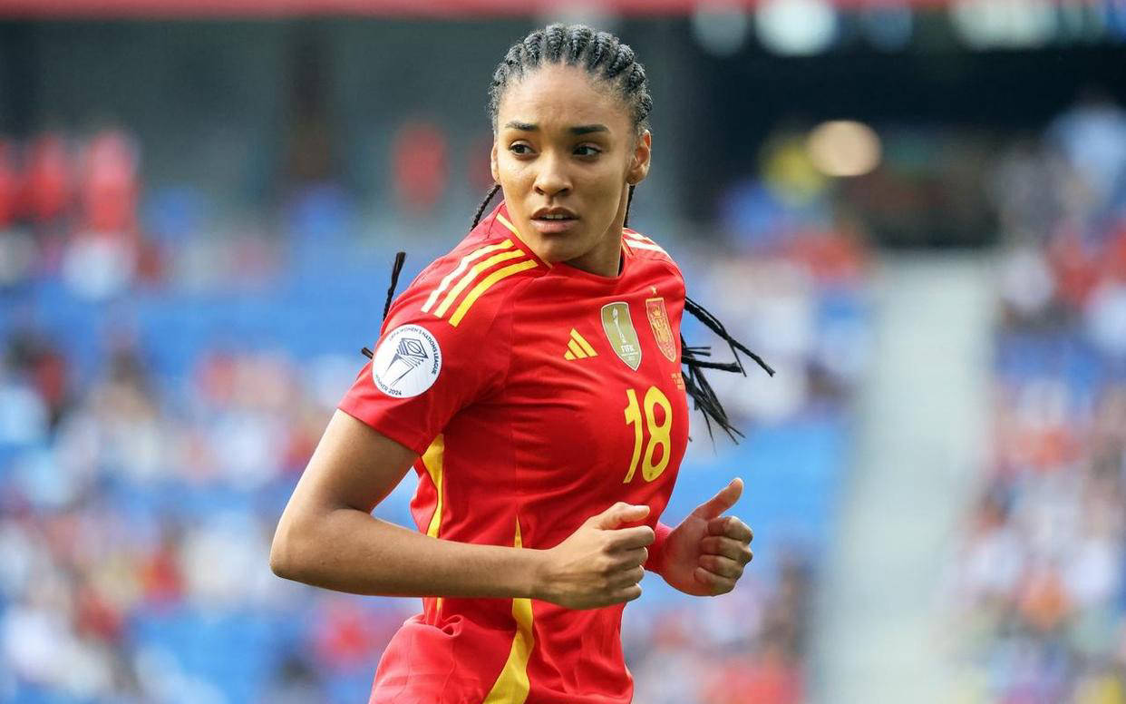 英格兰女足实力强劲，连续五场不败