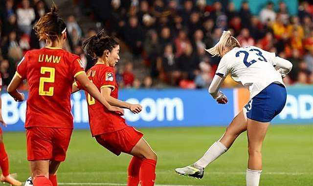 英格兰女足实力强劲，连续五场不败