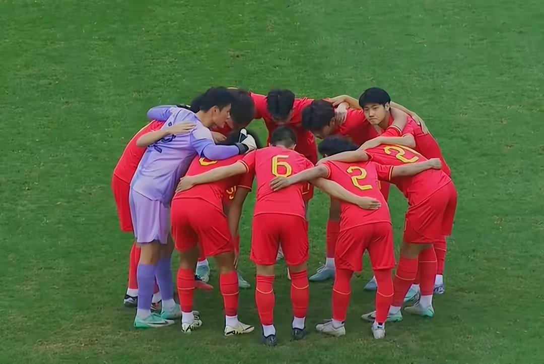 国家足球队在国际赛事中实现突破性的胜利 国家足球队在国际赛事中实现突破性的胜利