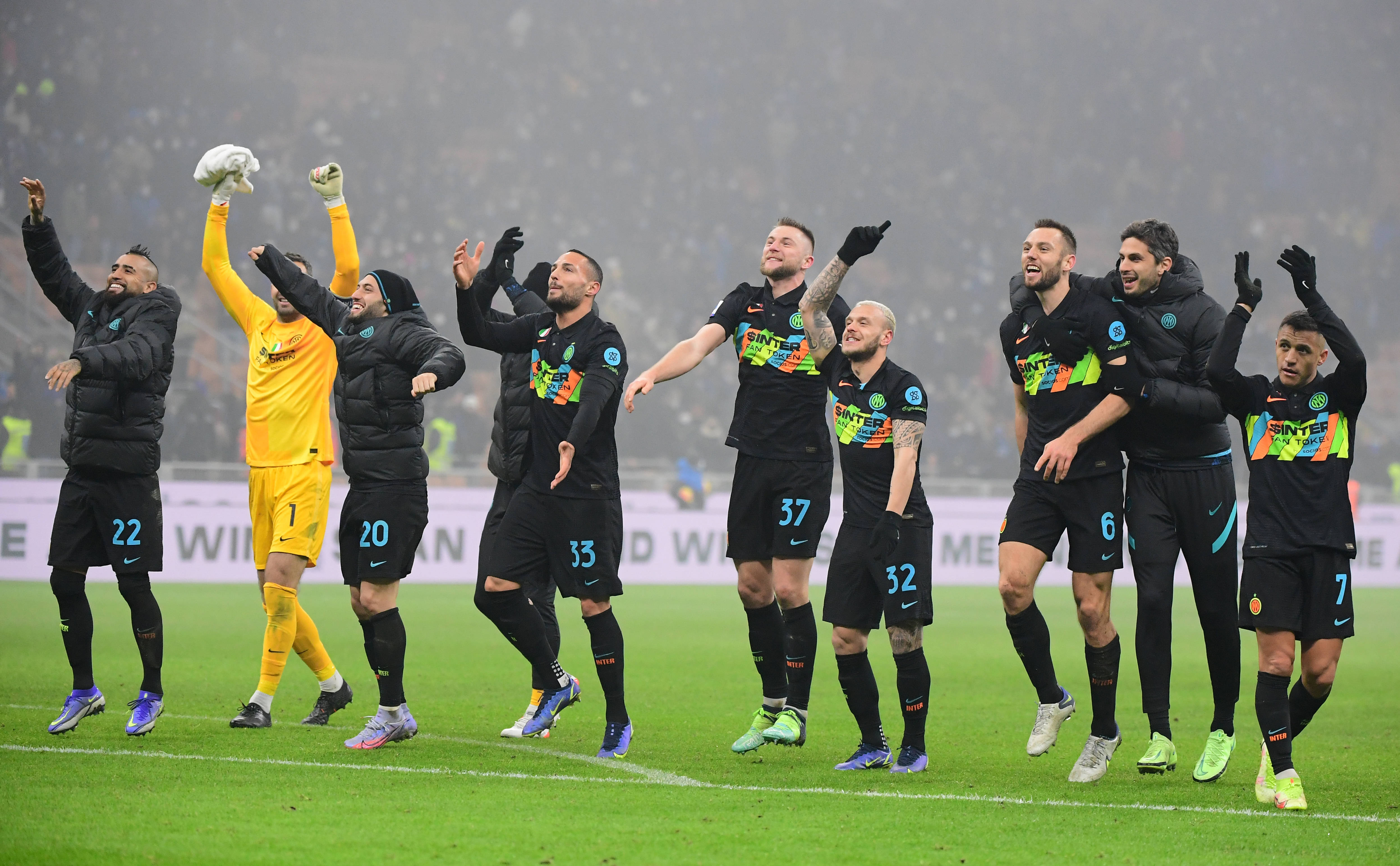 阿斯顿维拉锋线火力全开,激励全队 阿斯顿维拉锋线火力全开,激励全队