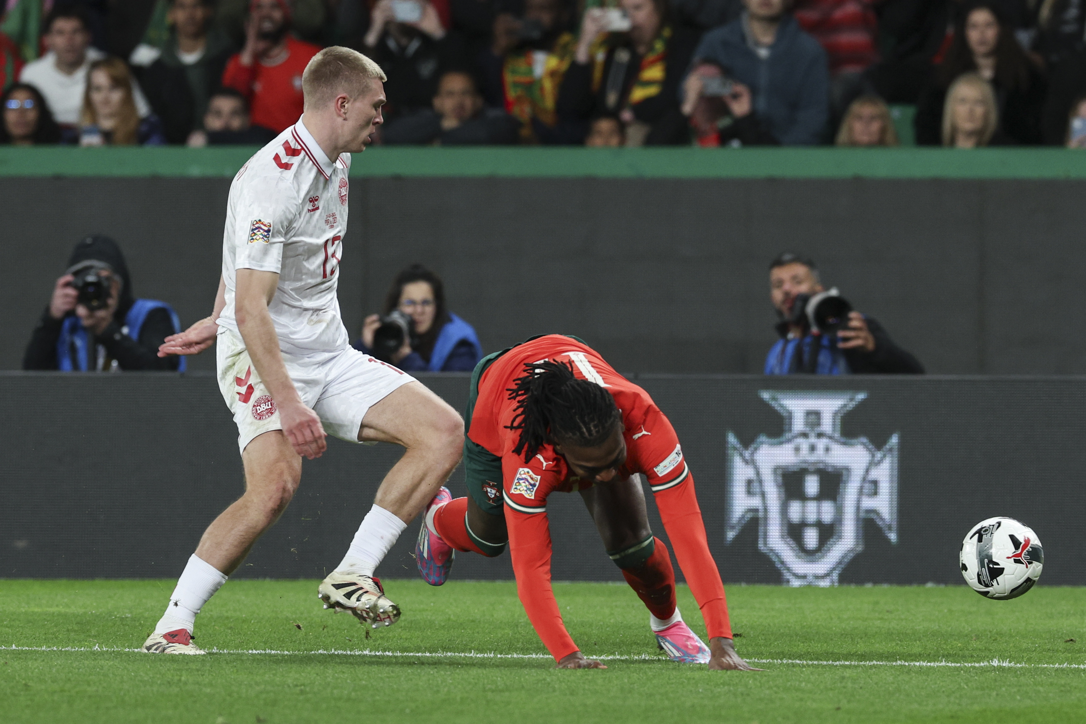 瑞典力克丹麦,晋级欧洲国家联赛半决赛 瑞典力克丹麦,晋级欧洲国家联赛半决赛