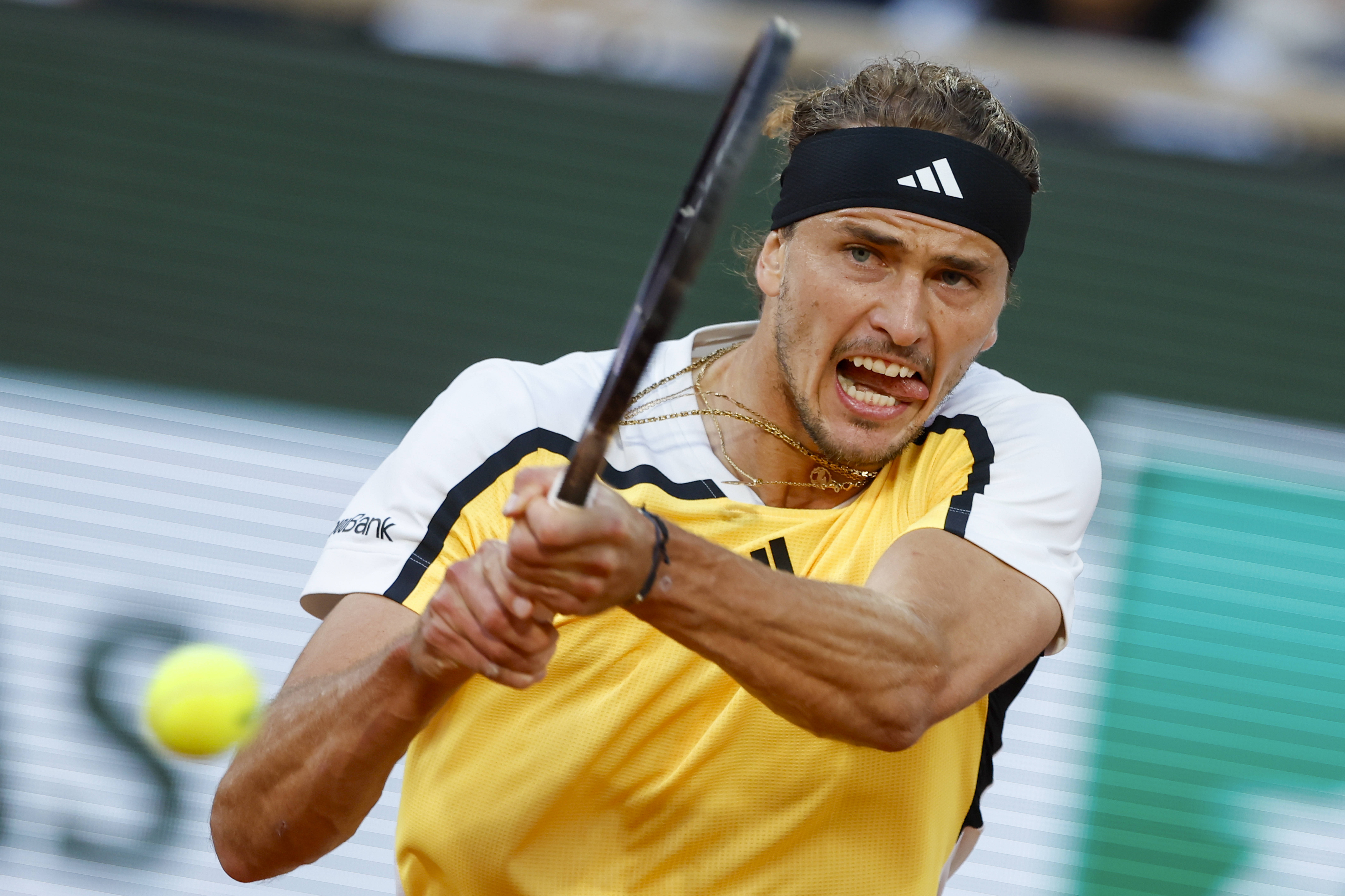 世界网球队轻取美国网球队,兹维列夫绝境逆转的简单介绍 世界网球队轻取美国网球队,兹维列夫绝境逆转的简单介绍