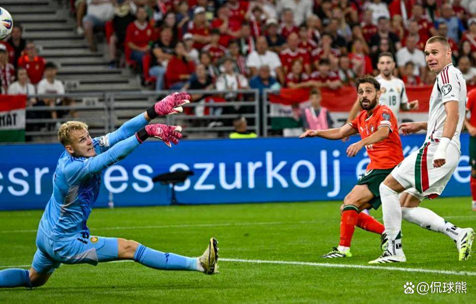 葡萄牙碾压圣安东尼奥马刺,BDD送出关键助攻激烈交锋2025世界赛,让粉丝疯狂欢呼的简单介绍 葡萄牙碾压圣安东尼奥马刺,BDD送出关键助攻激烈交锋2025世界赛,让粉丝疯狂欢呼的简单介绍