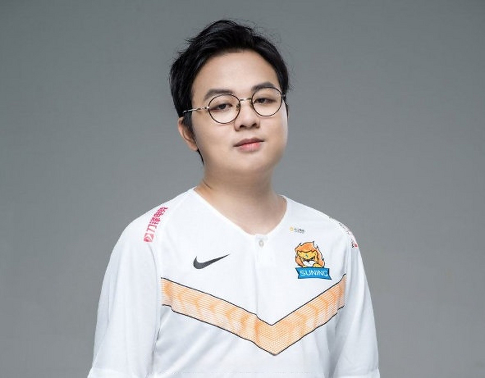 包含EDG血洗V5，Bin高光表现的词条