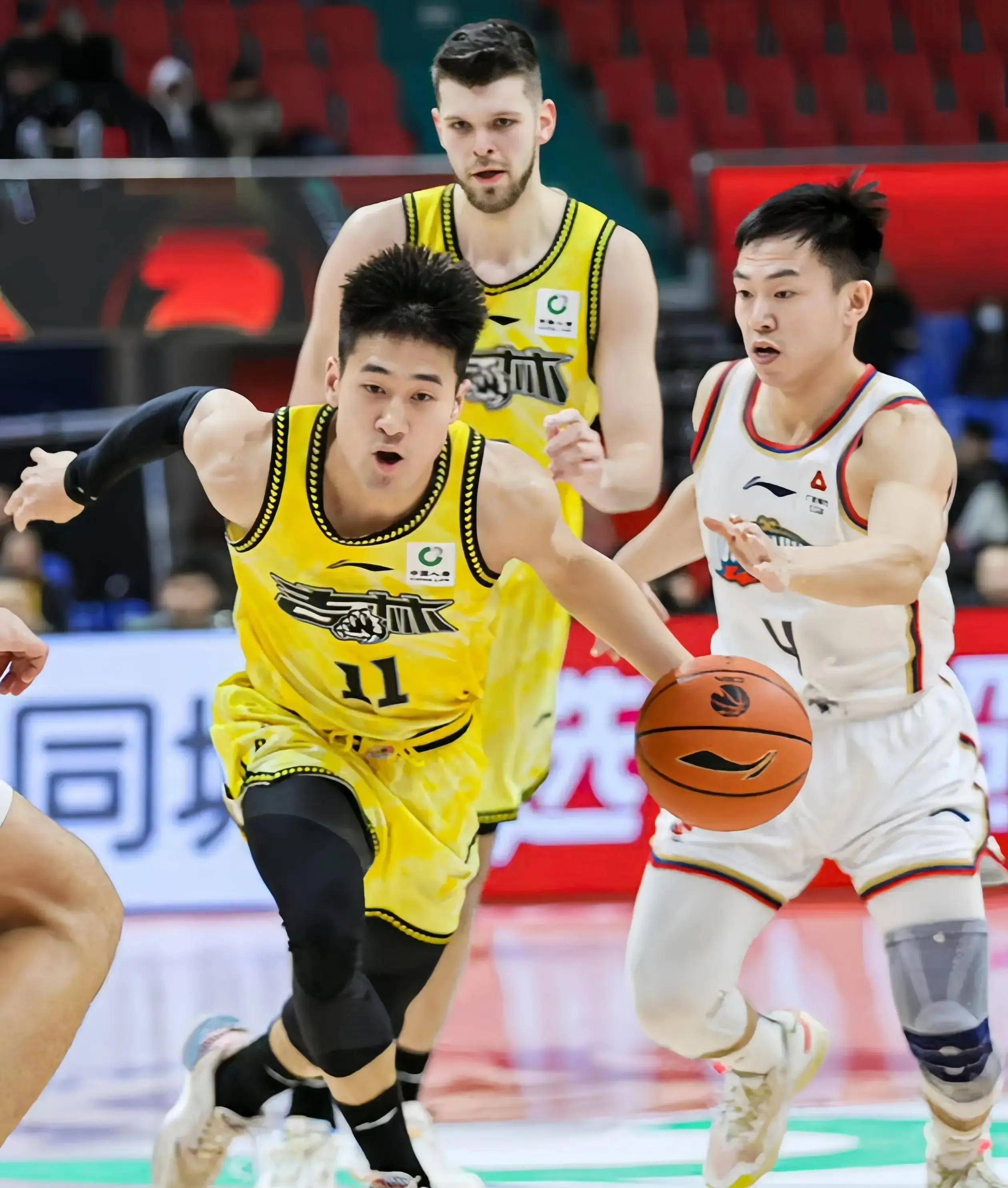 CBA官方公布最新积分榜，悬念再起