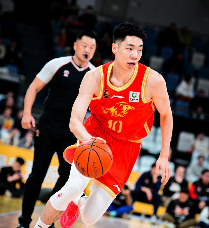 CBA官方公布最新积分榜，悬念再起