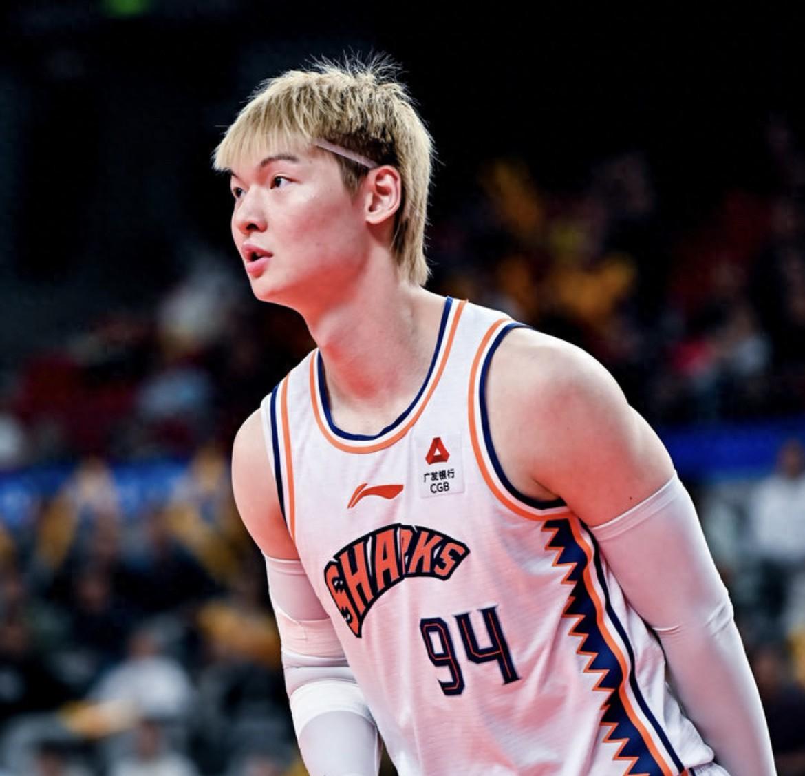 吉林队轻取太阳,王哲林关键制胜 吉林队轻取太阳,王哲林关键制胜