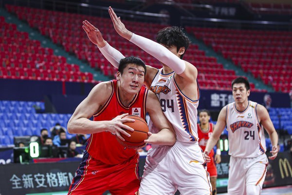 吉林队轻取太阳,王哲林关键制胜 吉林队轻取太阳,王哲林关键制胜