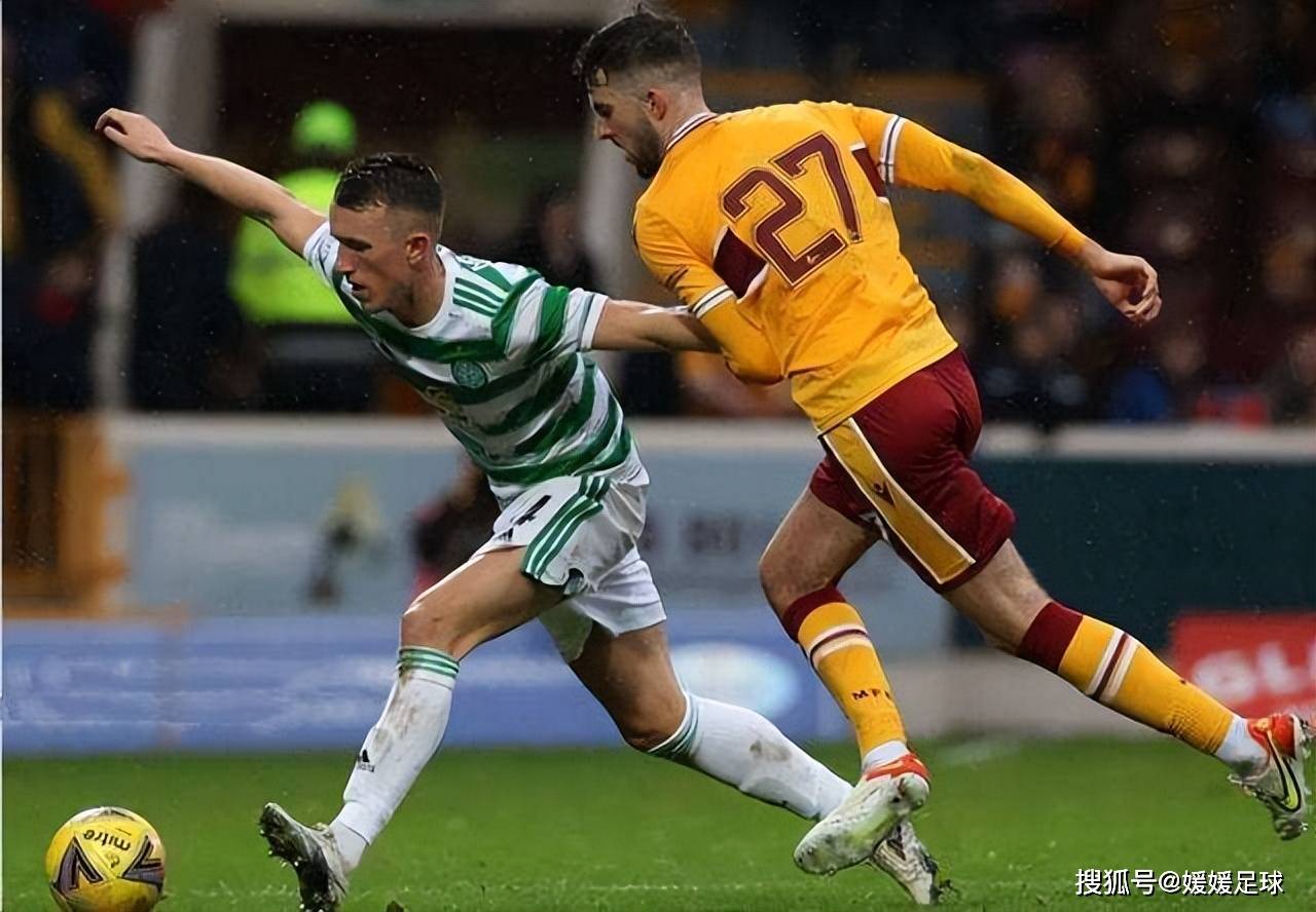 波兰完胜智利，阿什拉夫刷新纪录